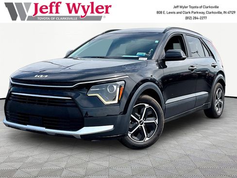 Used 2024 Kia Niro EX FWD image 1