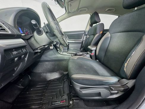 Used 2017 Subaru Crosstrek 2.0i Premium image 25