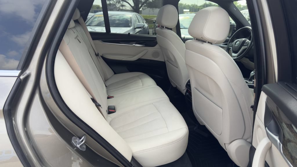 Used 2018 BMW X5 sDrive35i RWD image 26