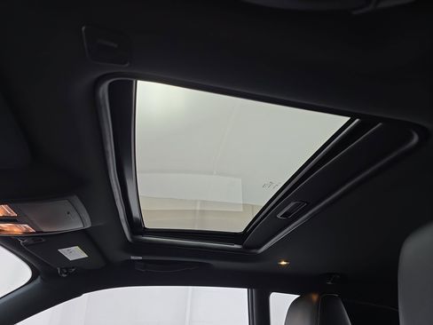 Used 2023 Dodge Challenger SRT Hellcat w/ Driver Convenience Group image 26