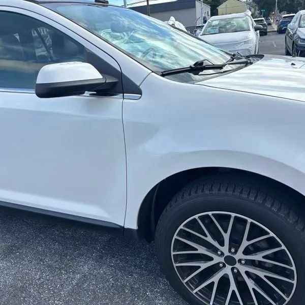 Used 2013 Ford Edge Limited AWD/4WD image 11