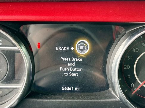 Used 2022 Jeep Wrangler Unlimited Rubicon w/ Steel Bumper Group image 13