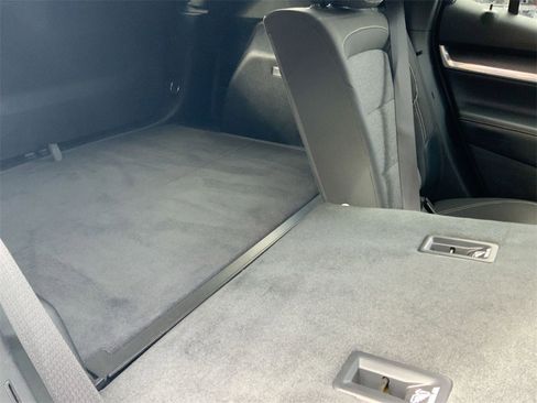 Used 2025 GMC Terrain Elevation image 31