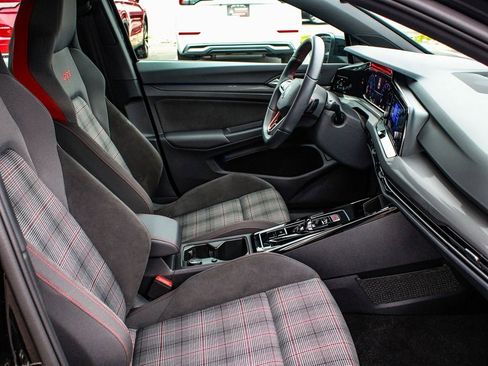Used 2024 Volkswagen GTI S image 40