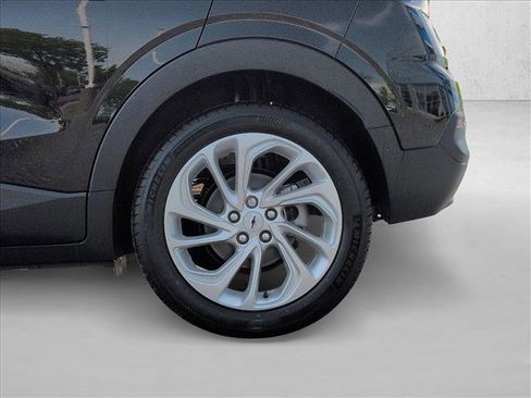 New 2027 Chevrolet Bolt LT w/ Comfort Package FWD image 10