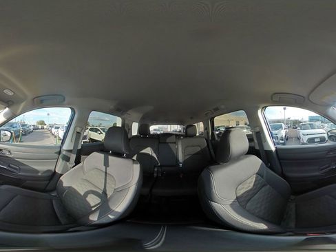 Used 2025 Nissan Pathfinder SV image 42