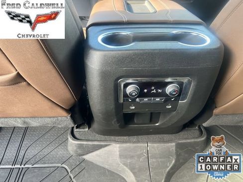 Certified 2024 Chevrolet Suburban High Country image 21