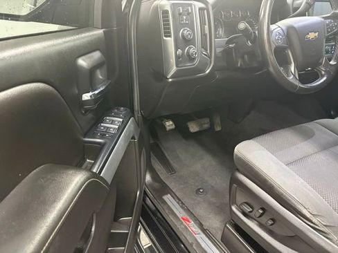 Used 2019 Chevrolet Silverado 1500 LT w/ All Star Edition AWD/4WD image 9