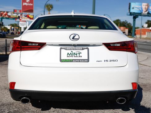 Used 2014 Lexus IS 250 AWD image 12