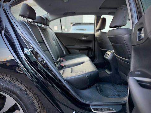Used 2017 Honda Accord EX-L image 22