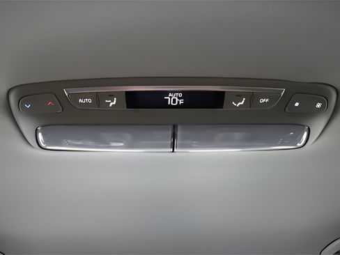 Used 2024 Kia Telluride LX image 24