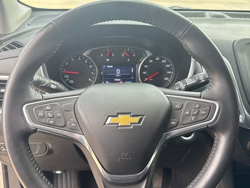 Used 2022 Chevrolet Equinox LT image 15