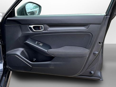 Used 2025 Honda Civic Sport image 26
