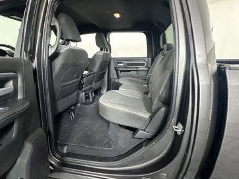 Used 2024 RAM 2500 Big Horn AWD/4WD image 8