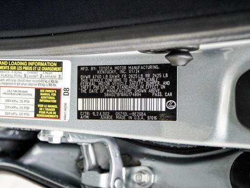 Used 2024 Lexus ES 350 w/ Premium Package image 48