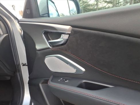 Certified 2025 Acura RDX A-Spec image 18