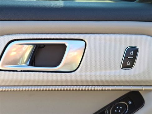 New 2025 Ford Explorer Active w/ Active Comfort Package image 20