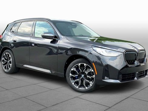 Used 2025 BMW X3 xDrive30i w/ Premium Package image 2