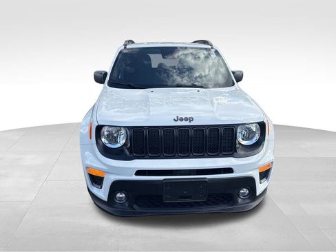Used 2021 Jeep Renegade Latitude image 9