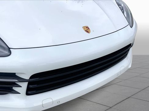 Used 2019 Porsche Cayenne AWD/4WD image 29