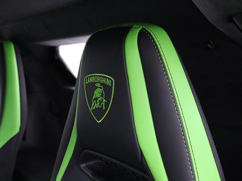 Used 2026 Lamborghini Temerario AWD/4WD image 28