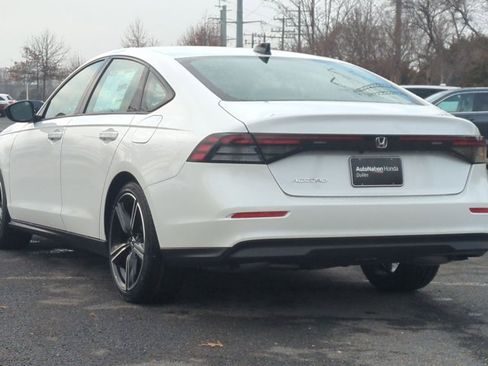 New 2026 Honda Accord SE image 9