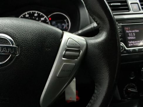 Used 2016 Nissan Versa Note SV FWD image 32