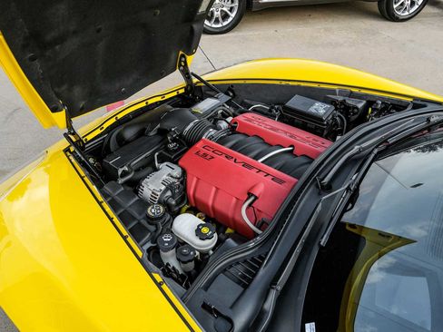 Used 2006 Chevrolet Corvette Z06 w/ Preferred Equipment Group image 45