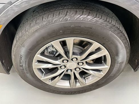 Used 2021 Cadillac XT5 Premium Luxury image 34