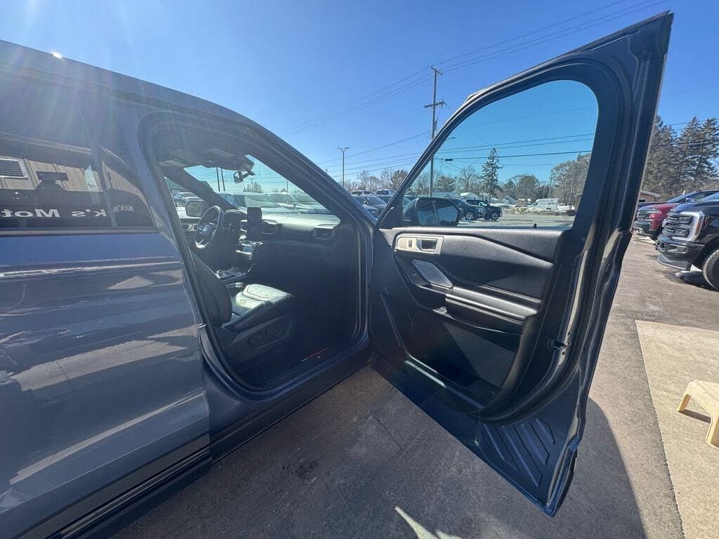 Used 2021 Ford Explorer ST w/ ST Street Pack AWD/4WD image 82