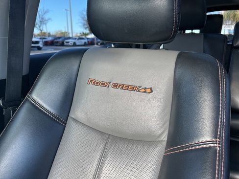 Used 2020 Nissan Pathfinder SL image 26