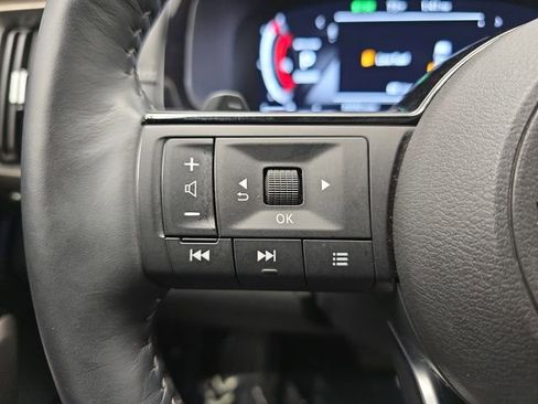 Used 2024 Nissan Pathfinder Platinum w/ Cargo Package FWD image 34
