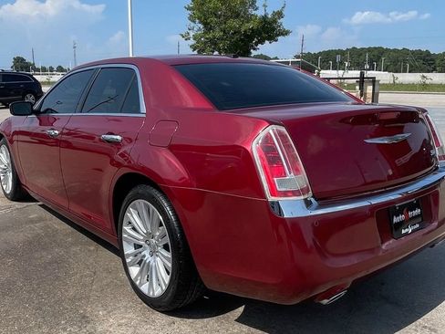 Used 2014 Chrysler 300 C w/ Beats Audio Group RWD image 4