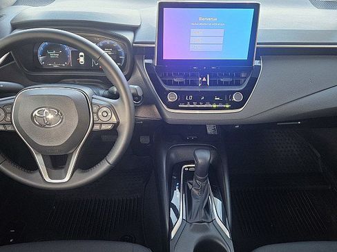 Used 2026 Toyota Corolla SE w/ SE Package FWD image 10