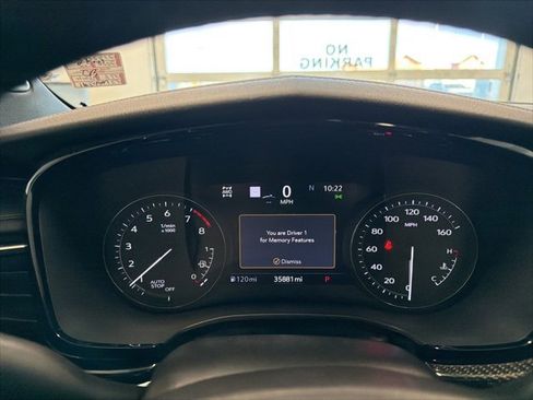 Used 2023 Cadillac XT6 Sport w/ Technology Package image 37