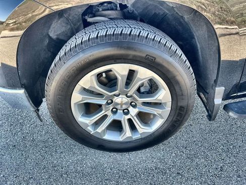 Used 2024 Chevrolet Silverado 1500 LTZ w/ Technology Package image 32