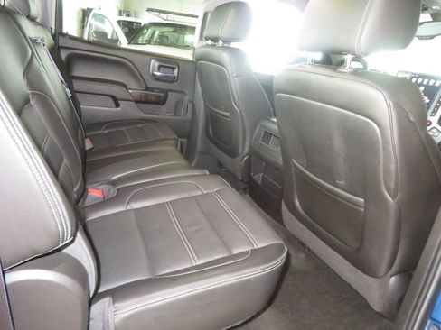 Used 2015 GMC Sierra 1500 Denali w/ Driver Alert Package AWD/4WD image 33