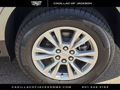 New 2026 Cadillac XT5 Luxury FWD image 22