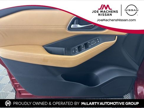 Used 2023 Nissan Rogue Platinum w/ Platinum Premium Package image 17