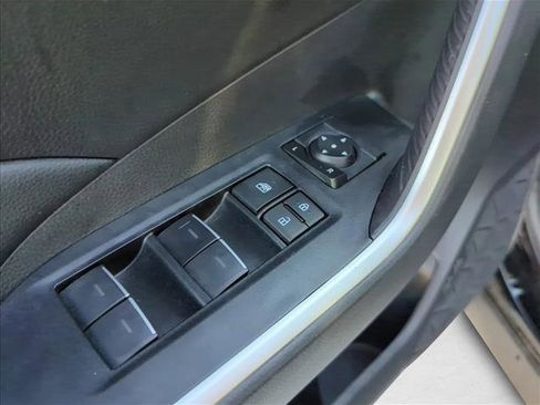 Used 2024 Toyota RAV4 Hybrid Woodland image 8