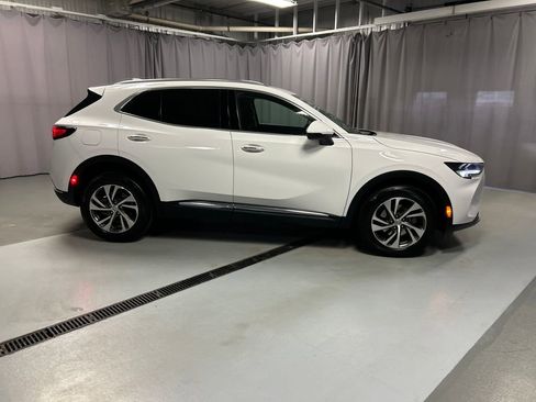 Used 2023 Buick Envision Essence image 8