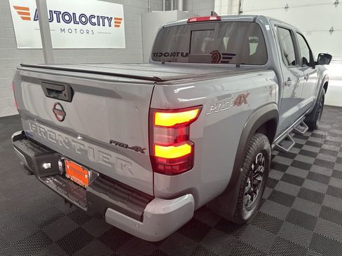 Used 2024 Nissan Frontier PRO-4X w/ Pro Convenience Package image 9