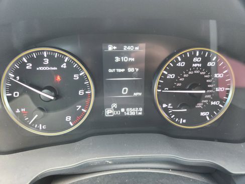 Used 2024 Subaru Crosstrek 2.5i Sport w/ Crosstrek Mirror Package image 24