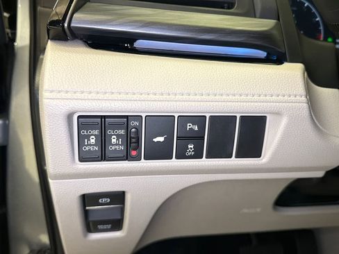 New 2026 Honda Odyssey Elite image 22