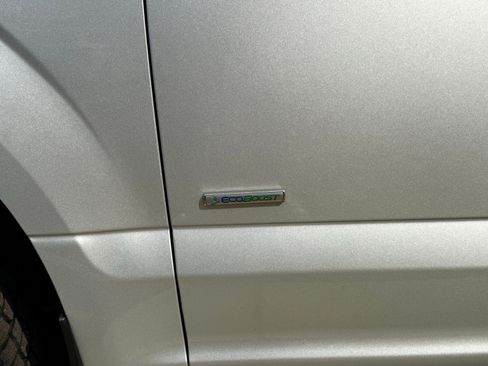 Used 2017 Ford F150 XLT w/ Heavy-Duty Payload Package image 14