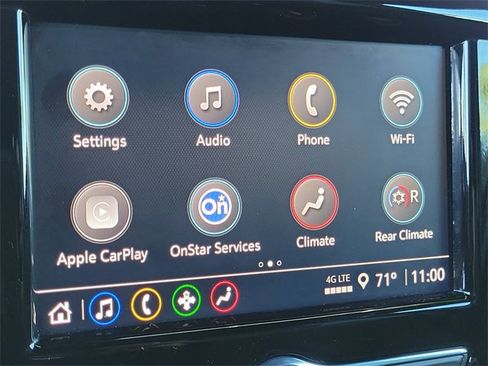 Used 2023 Chevrolet Traverse LT image 13