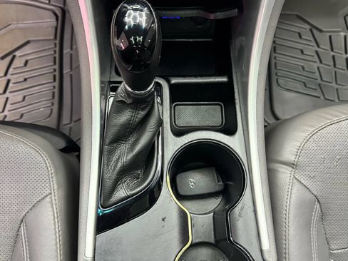 Used 2013 Hyundai Sonata Limited FWD image 21