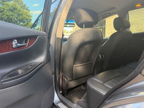 Used 2017 INFINITI QX50 AWD w/ Premium Plus Package image 14