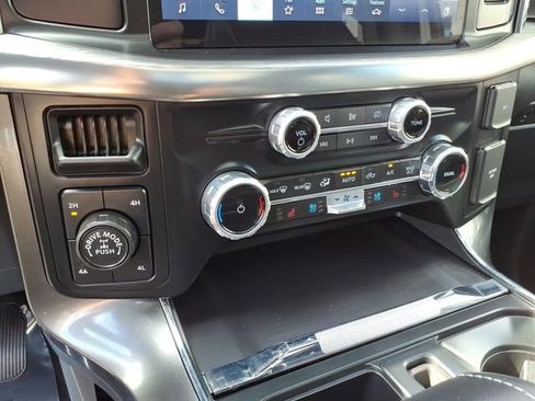 Used 2023 Ford F150 Lariat w/ Equipment Group 502A High AWD/4WD image 28