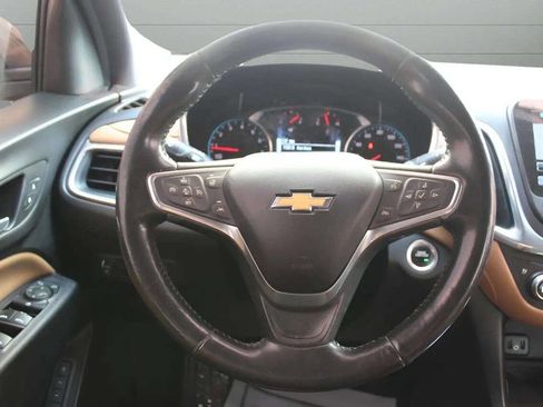 Used 2018 Chevrolet Equinox Premier image 15